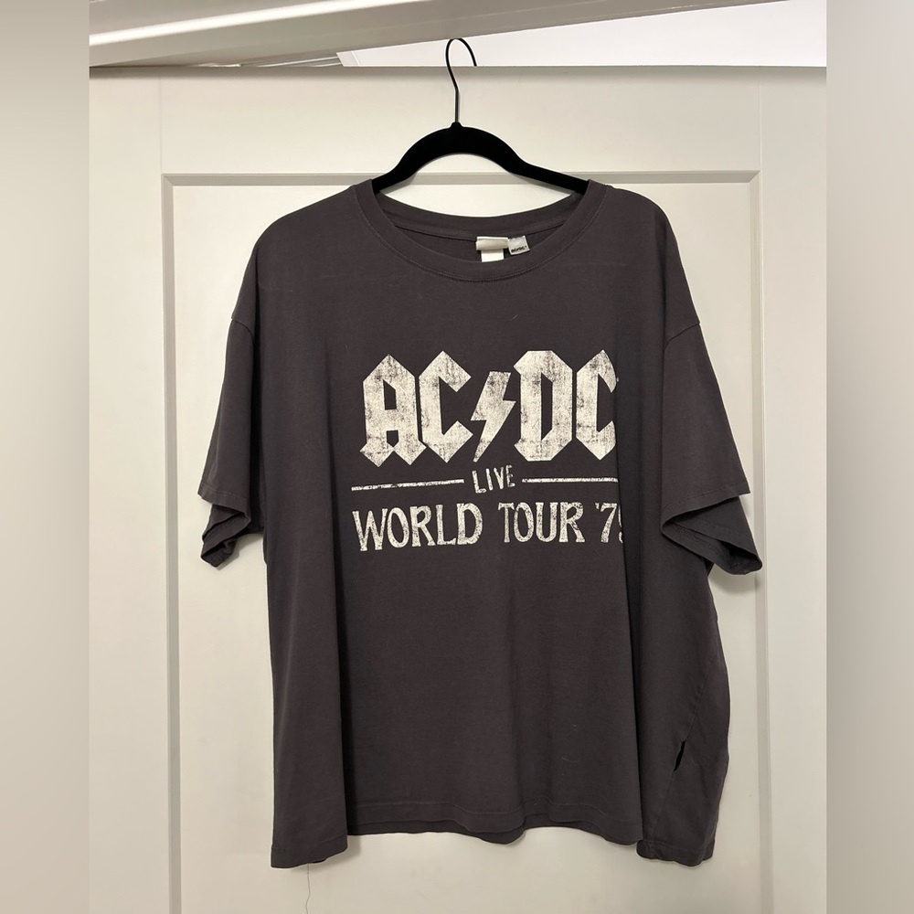 H&M AC/DC Charcoal Grey Bank T-shirt